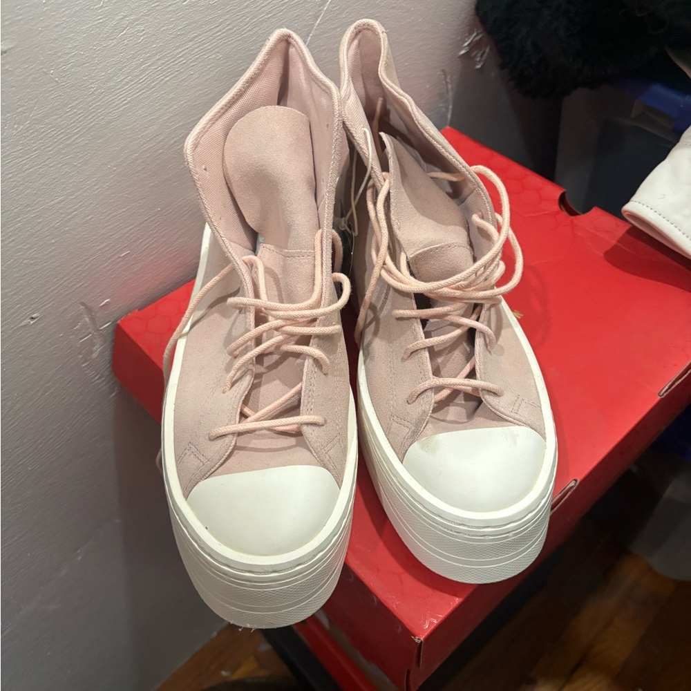 Men's Pink High-Top Sneakers
